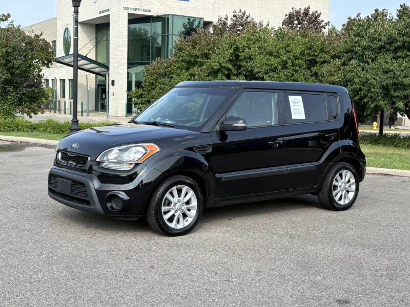 2013 Kia Soul +