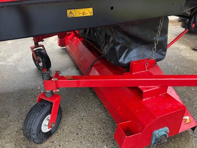 2019 Toro Versa Vac