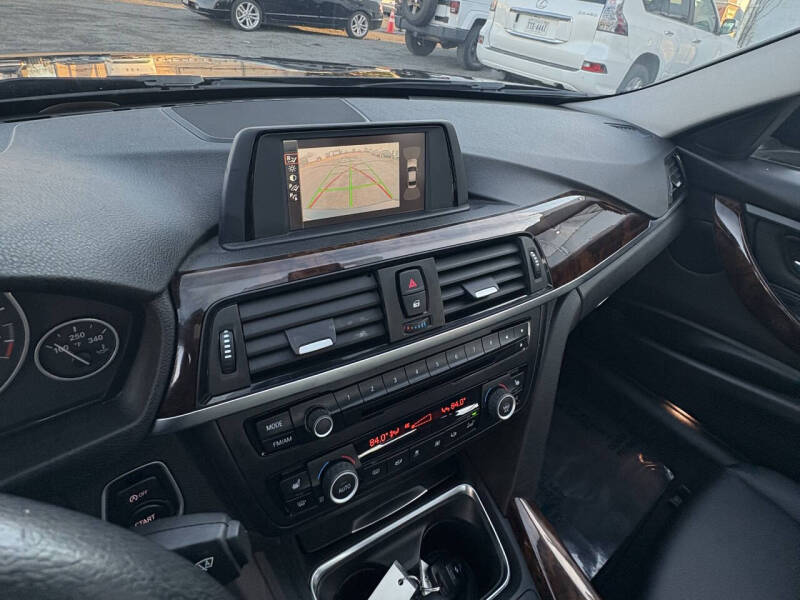 2014 BMW 3 Series 320i xDrive