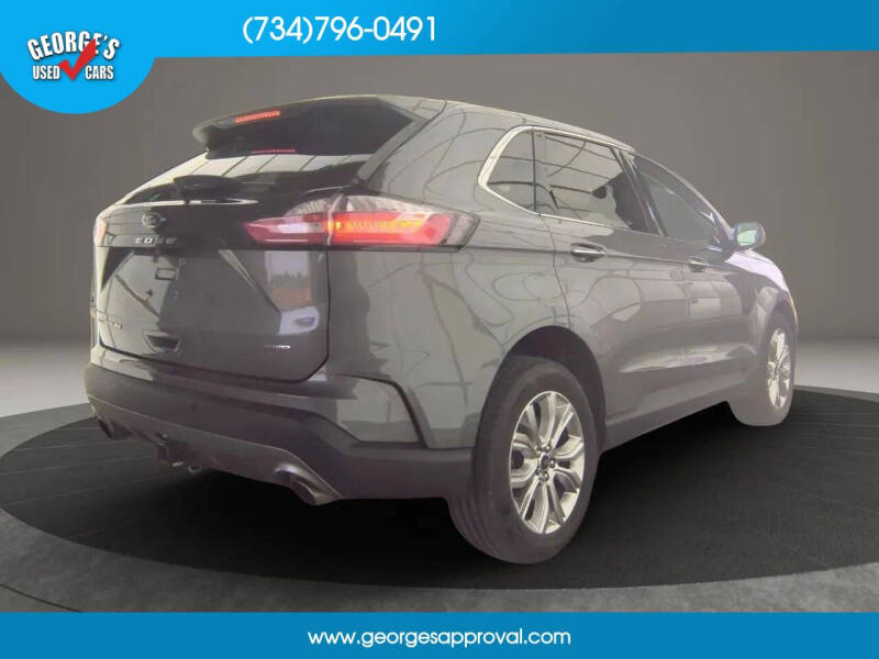 2024 Ford Edge Titanium