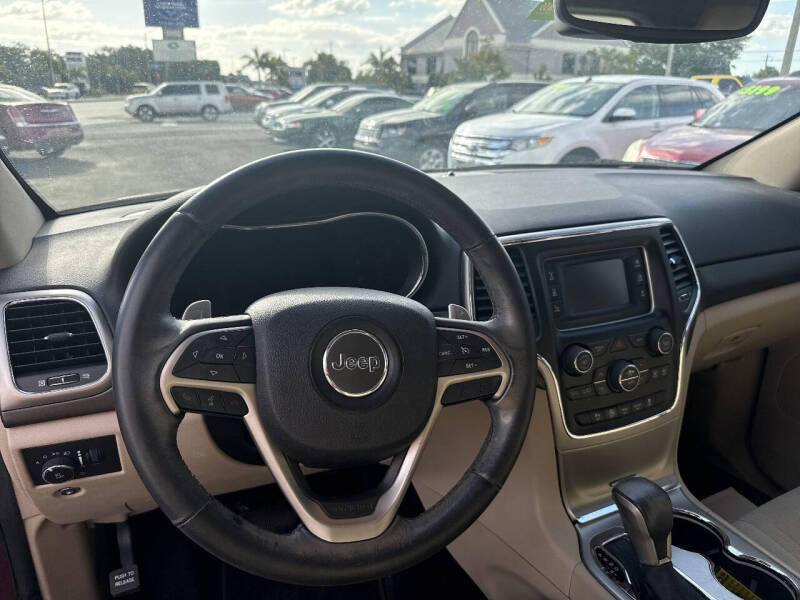 2017 Jeep Grand Cherokee Laredo