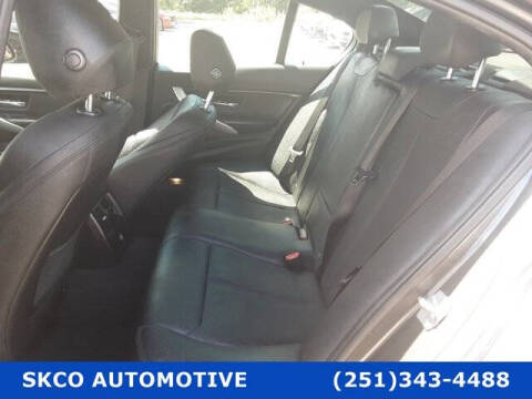 2018 BMW 3 Series 320i