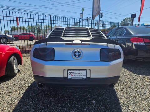 2012 Ford Mustang V6