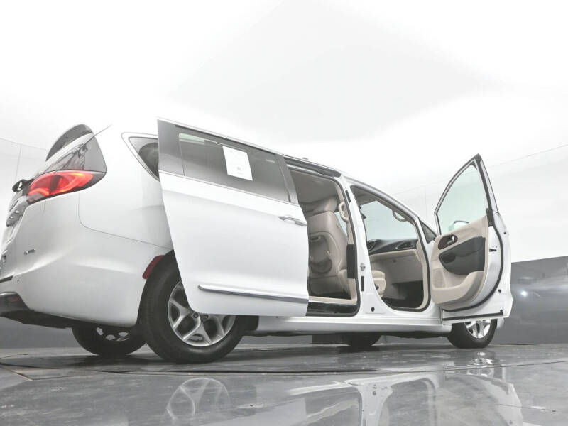2020 Chrysler Pacifica Limited