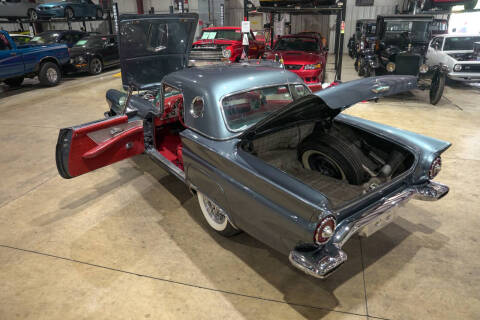 1957 Ford Thunderbird