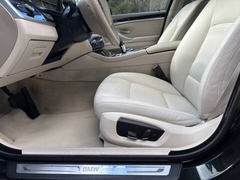 2014 BMW 5 Series 528i