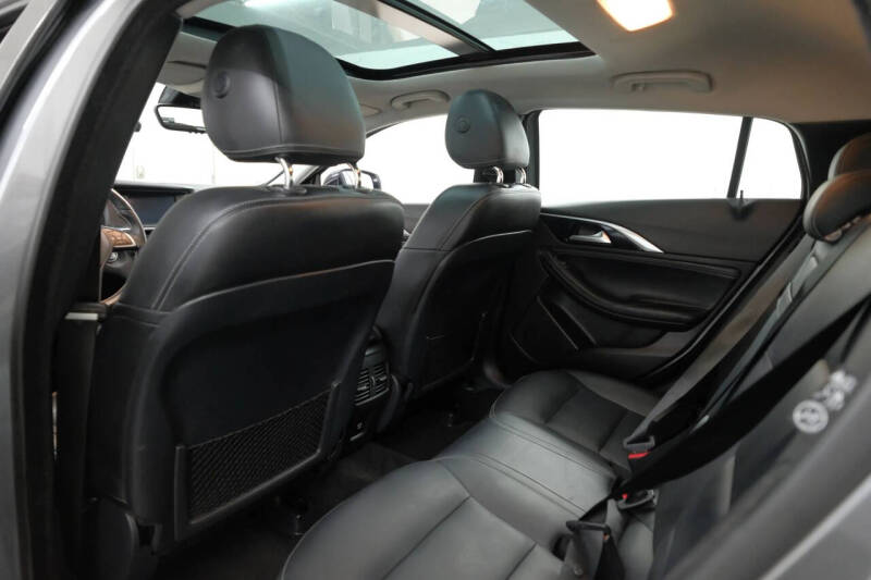2017 Infiniti QX30 Premium