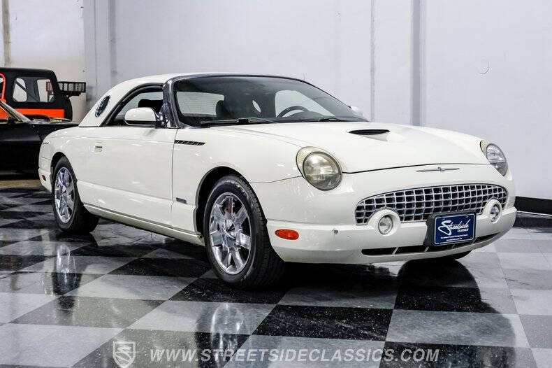 2002 Ford Thunderbird Deluxe