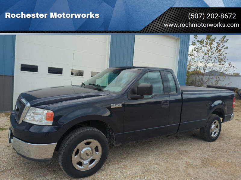 2004 Ford F-150 XL's photo