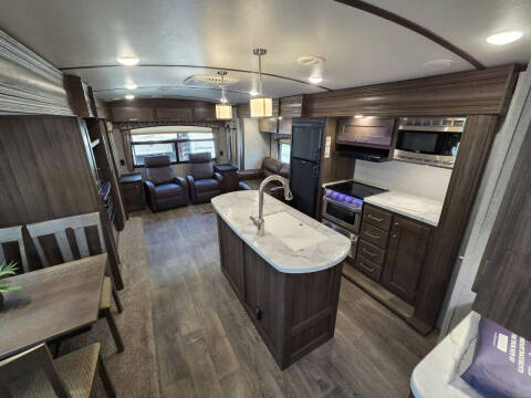 2019 Keystone RV Laredo