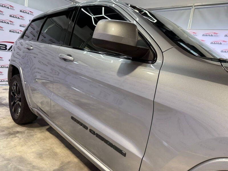 2020 Jeep Grand Cherokee Altitude