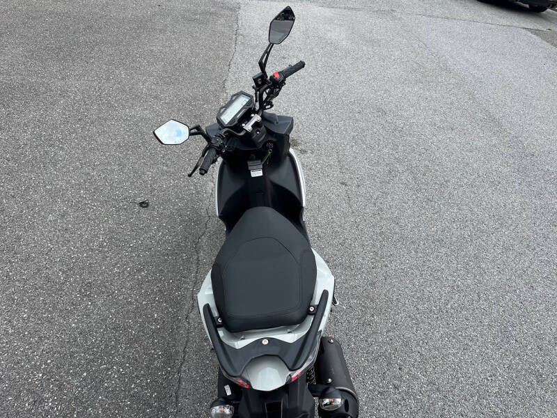 2025 Kymco Super 8 50