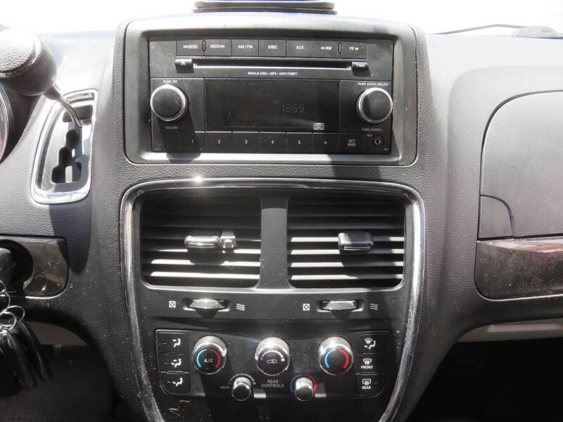 2014 Dodge Grand Caravan SE