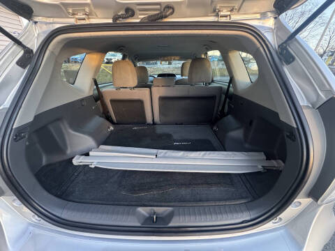 2012 Toyota Prius v Five