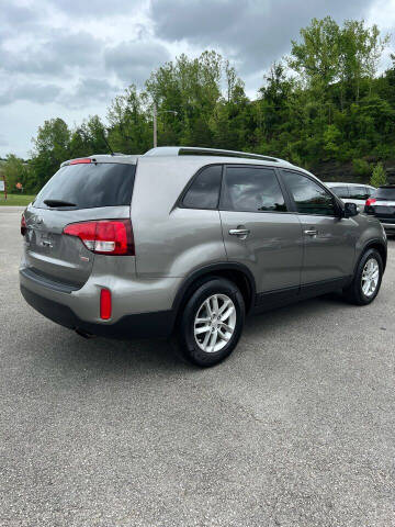 2014 Kia Sorento for sale at Austin's Auto Sales in Grayson KY