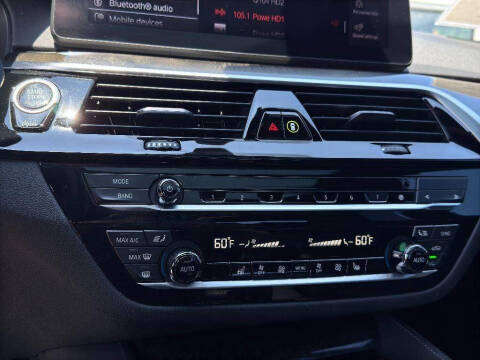 2022 BMW 5 Series 530i