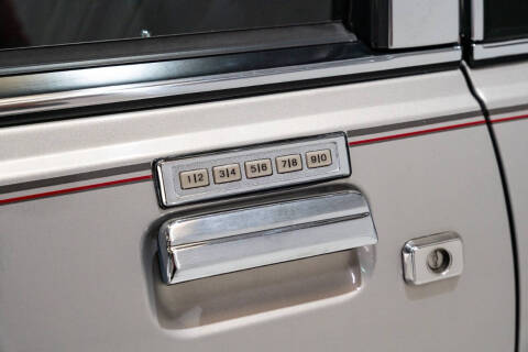 1990 Lincoln Mark VII Bill Blass