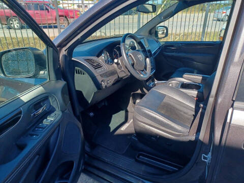 2015 Dodge Grand Caravan SXT Plus