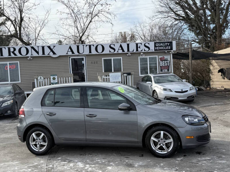 2014 Volkswagen Golf 2.5L PZEV