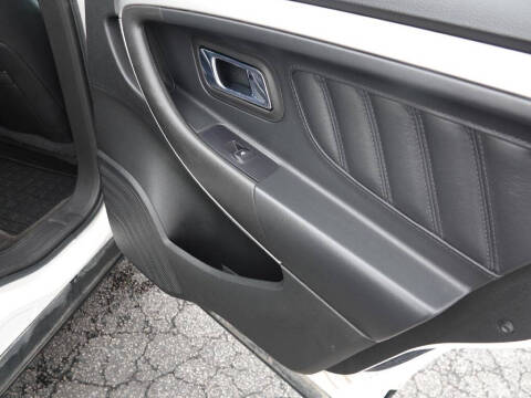 2017 Ford Taurus SEL