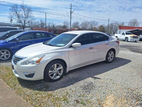 2015 Nissan Altima for sale at VAUGHN'S USED CARS in Guin AL