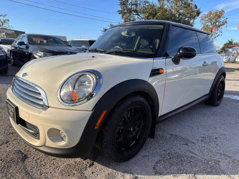 2013 MINI Hardtop for sale at Millenia Auto Sales in Orlando FL