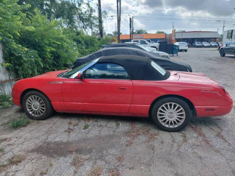 2005 Ford Thunderbird Deluxe