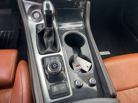 2019 Nissan Maxima Platinum