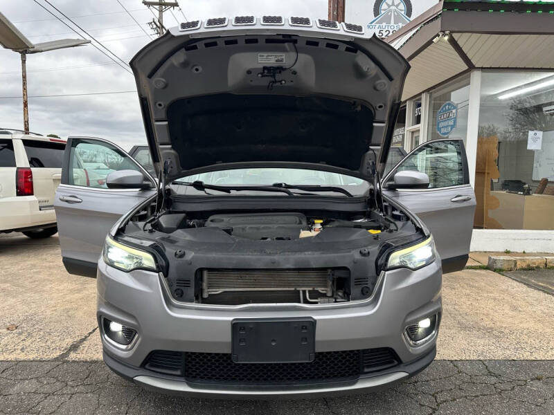 2020 Jeep Cherokee Limited photo 16