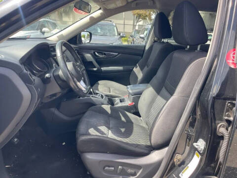 2017 Nissan Rogue