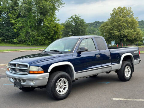 2004 Dodge Dakota for sale at T CAR CARE INC in Philadelphia PA