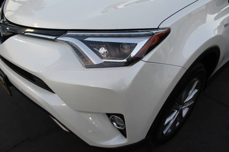 2017 Toyota RAV4 Hybrid Limited