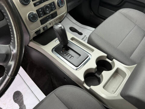 2010 Ford Escape XLT