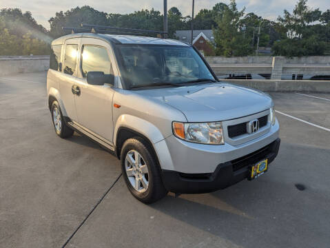 2009 Honda Element for sale at QC Motors in Fayetteville AR