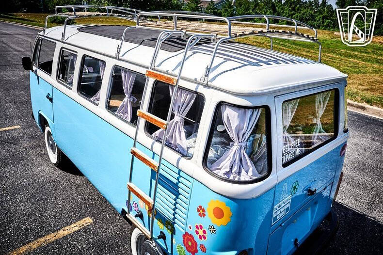 1990 Volkswagen Bus