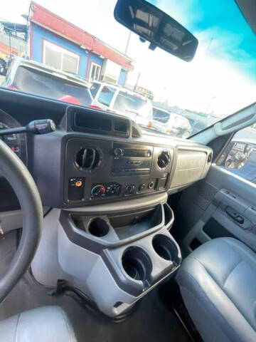 2012 Ford E-Series