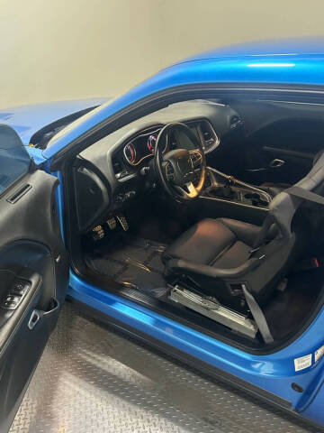 2016 Dodge Challenger R/T Scat Pack