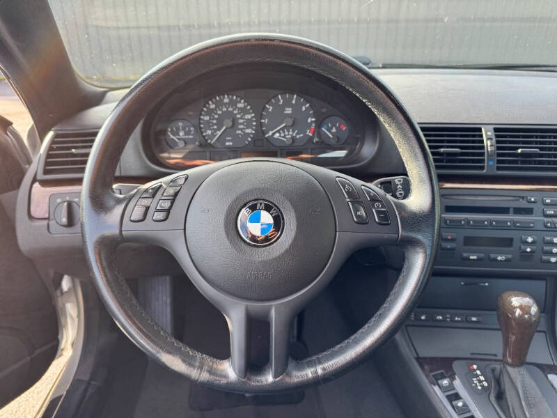 2004 BMW 3 Series 325Ci