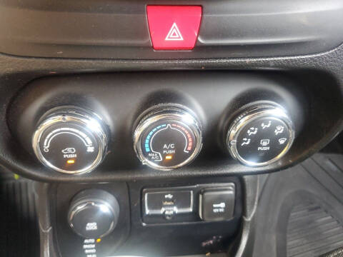 2016 Jeep Renegade Latitude 75th Anniversary