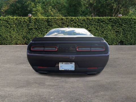 2020 Dodge Challenger SXT