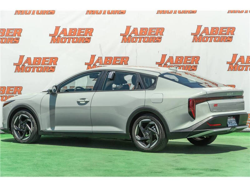 2025 Kia K4 EX