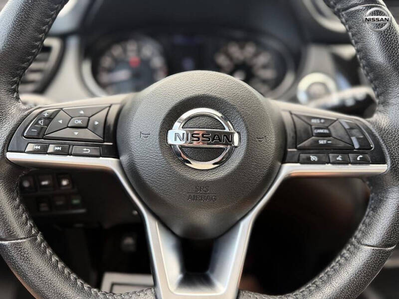 2020 Nissan Rogue