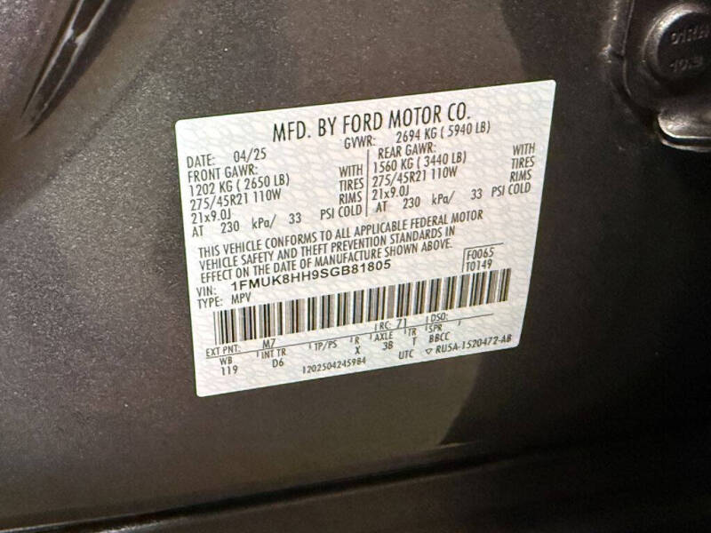 2025 Ford Explorer Platinum