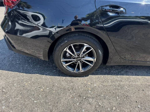 2023 Kia Forte LX