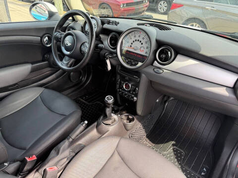 2011 MINI Cooper