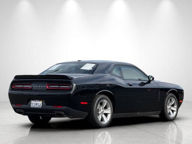 2022 Dodge Challenger SXT