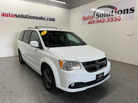 2017 Dodge Grand Caravan for sale at Auto Solutions in Warr Acres OK