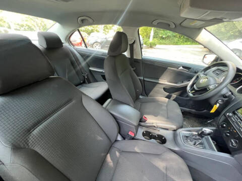 2015 Volkswagen Jetta