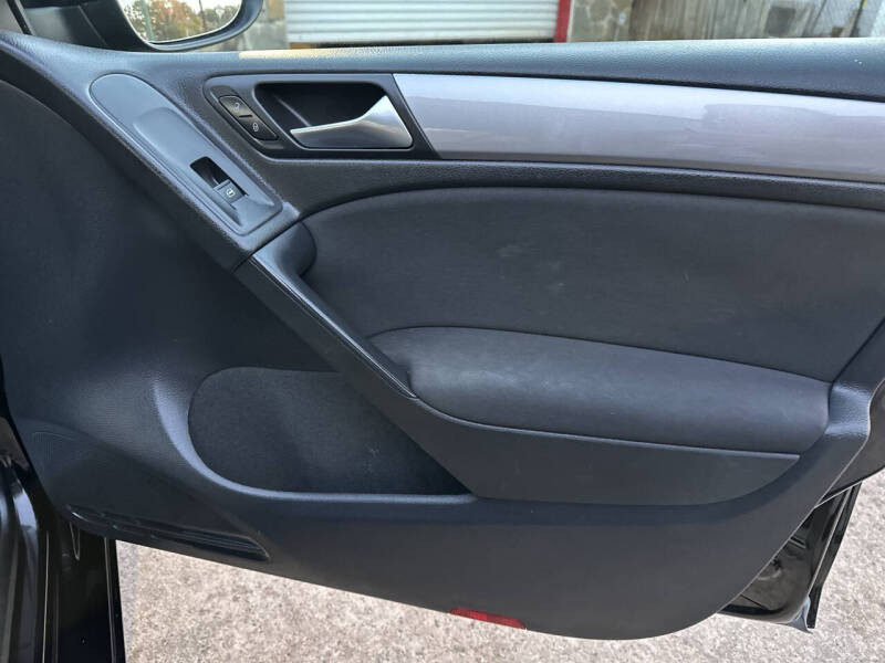 2011 Volkswagen Golf 2.5L