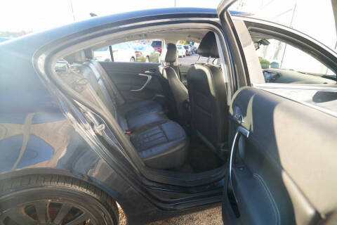 2013 Buick Regal Premium 1